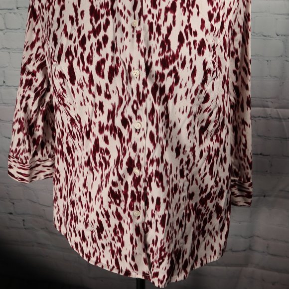 Apt. 9 White and Burgundy Pattern Button Up Shirt, Size 0X - Picture 2 of 4